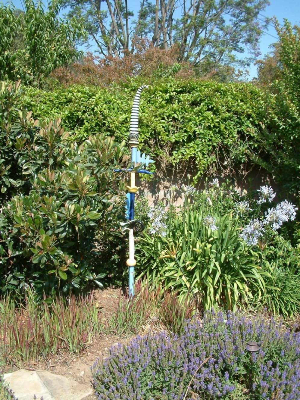 Garden Art Pole