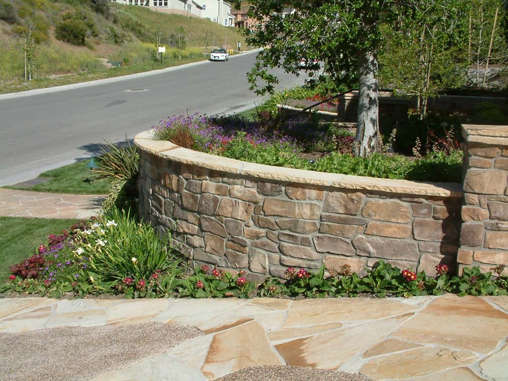 Driveway Entry Wall